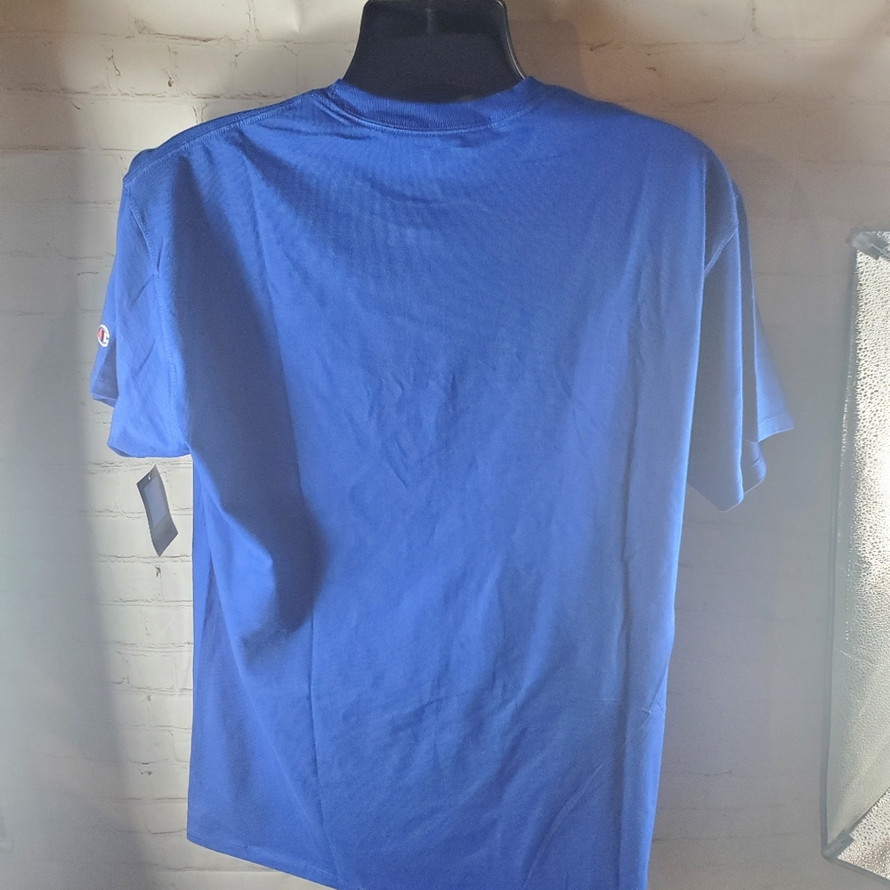 Champion Tee - Picture 4 of 6